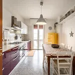 The Youth House Near Downtown & Hesperia Hospital Apartment *