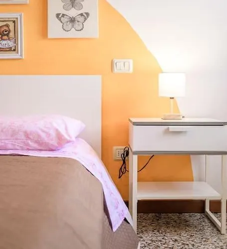 The Youth House Near Downtown & Hesperia Hospital Apartment Modena