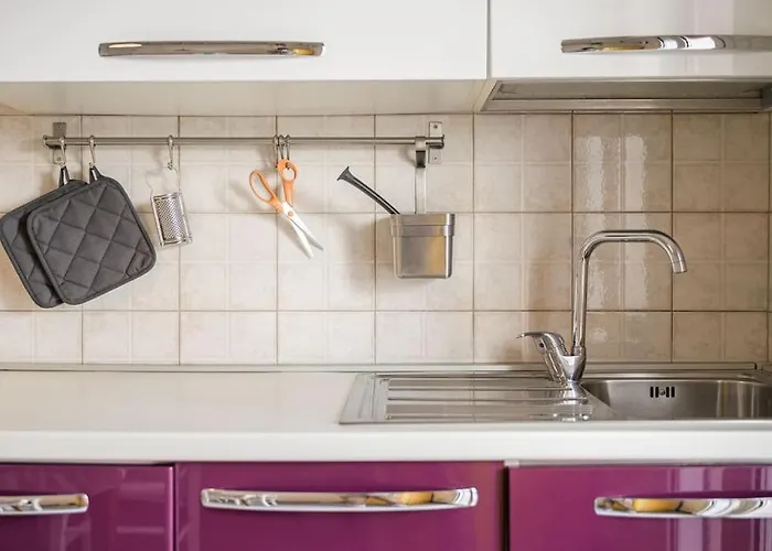 The Youth House Near Downtown & Hesperia Hospital *