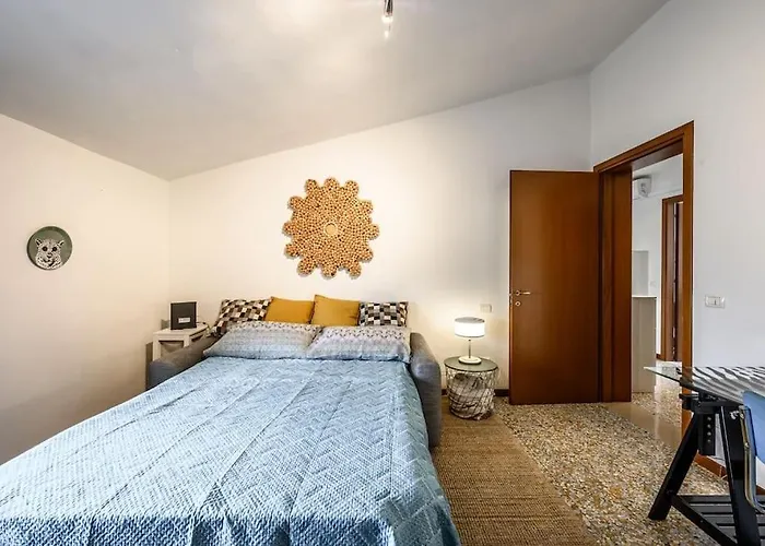 The Youth House Near Downtown & Hesperia Hospital *