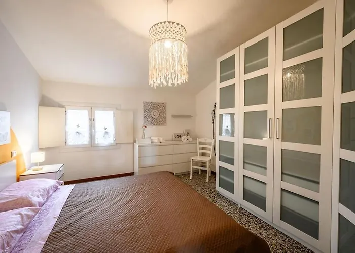 The Youth House Near Downtown & Hesperia Hospital Apartment